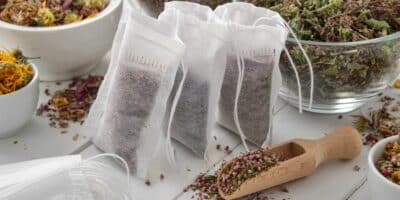 Coloque um saquinho de chá no vinagre e elimine um problema da sua casa (Imagem Reprodução Canva)