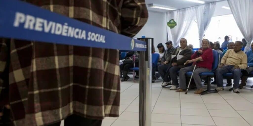 INSS atualiza lista de doenças que dão direito ao recebimento de benefícios (Foto: Henry Milleo/ Agência Brasil)