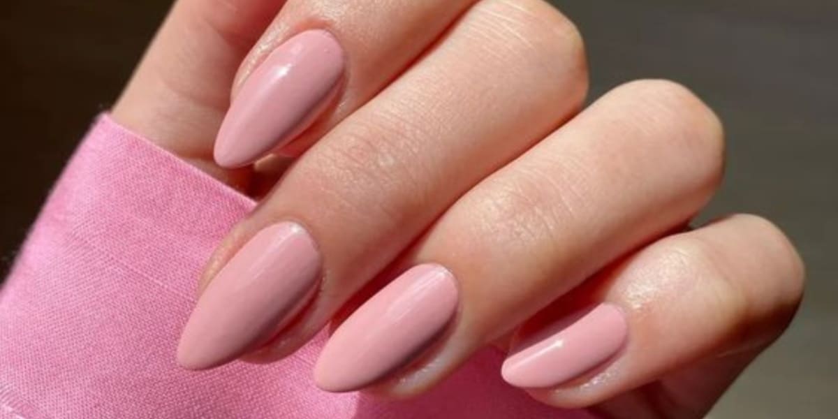 Rosa pastel, aposta de cor de esmalte de unha para esse ano (Imagem Reprodução Pinterest)