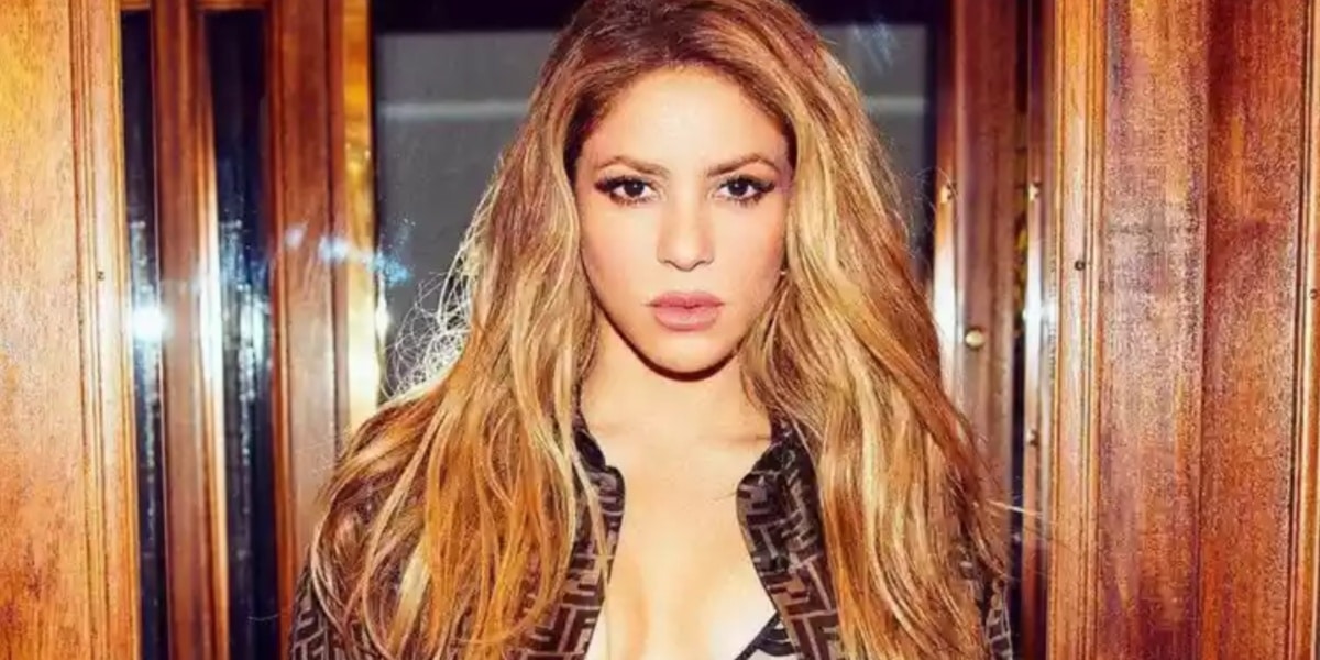 Shakira com mechas de balayage, técnica que rejuvenesce as mulheres (Imagem Reprodução Instagram)