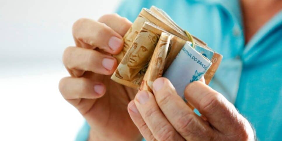 Novo valor do salário mínimo proposto pelo governo vaza (Imagem Reprodução Divulgação)