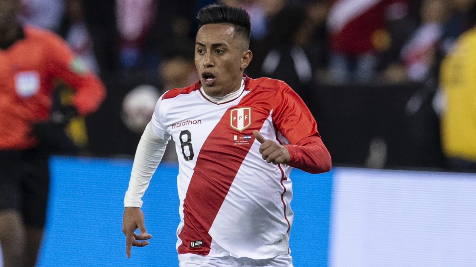 Santos não pagou as dívidas de Christian Cueva e terá que se resolver com a Fifa (Foto: Getty Images)