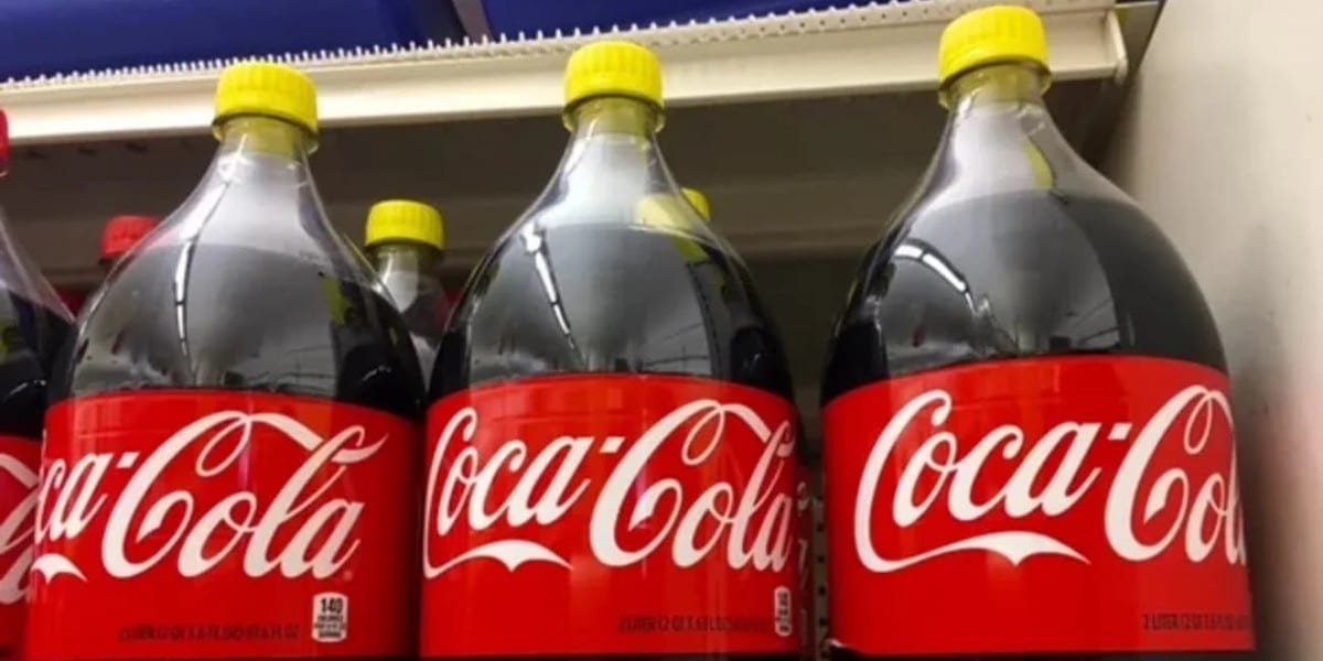 O que realmente significa a tampa amarela na Coca-Cola (Foto: Reprodução/Internet)