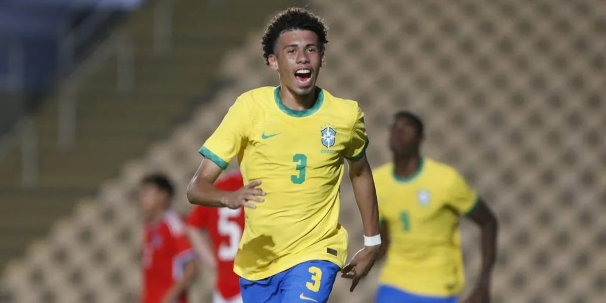 João Pedro, mais conhecido como Da Mata, se aproxima do clube carioca (Foto:  Rafael Ribeiro/CBF)