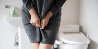 Acabe com infecção urinária agora mesmo! Faça esse chá caseiro (Foto: iStock/Choi Dongsu)