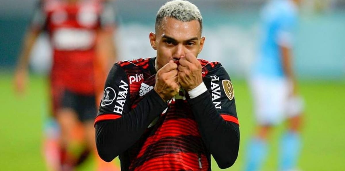 Matheuzinho: Corinthians chega com novos valores ao Flamengo (Foto: Divulgação/Flamengo)