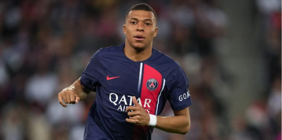 É oficial! Mbappé toma decisão final e não renova com o PSG (Foto: Imago)