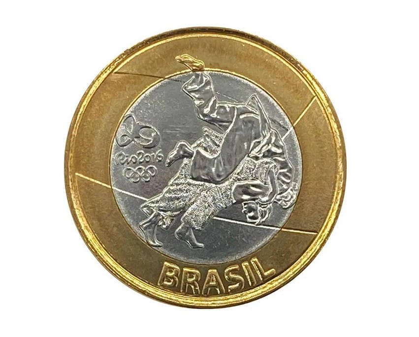 A moeda do judô com valor facial de R$ 1 real (Foto: Reprodução / Numismática Completei)