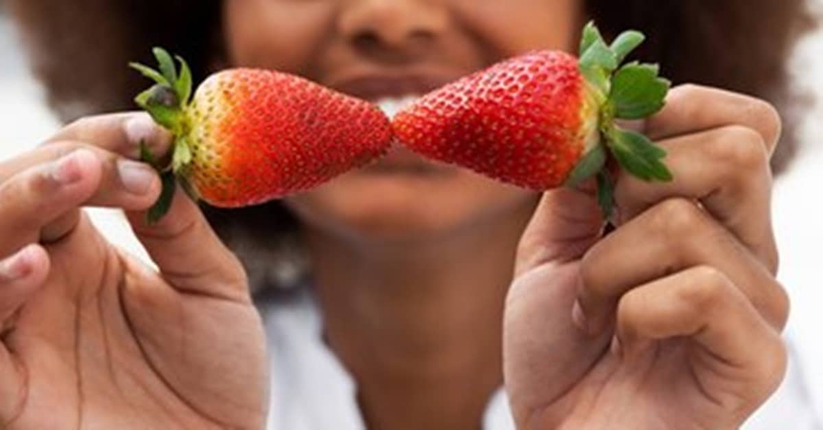 Morangos podem ser consumidos por quem tem diabetes (Foto: Reprodução/ FreePik)