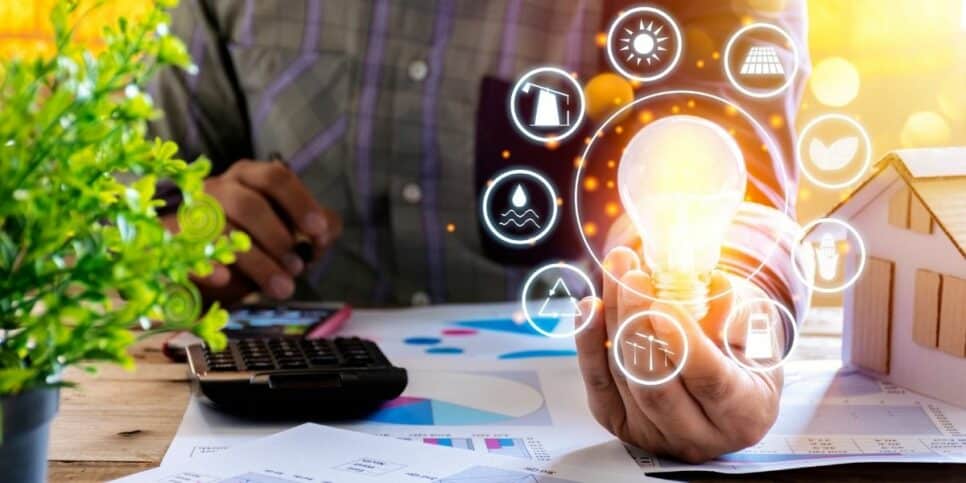 10 atitudes que vão fazer você economizar na conta de luz (Imagem Reprodução Canva)