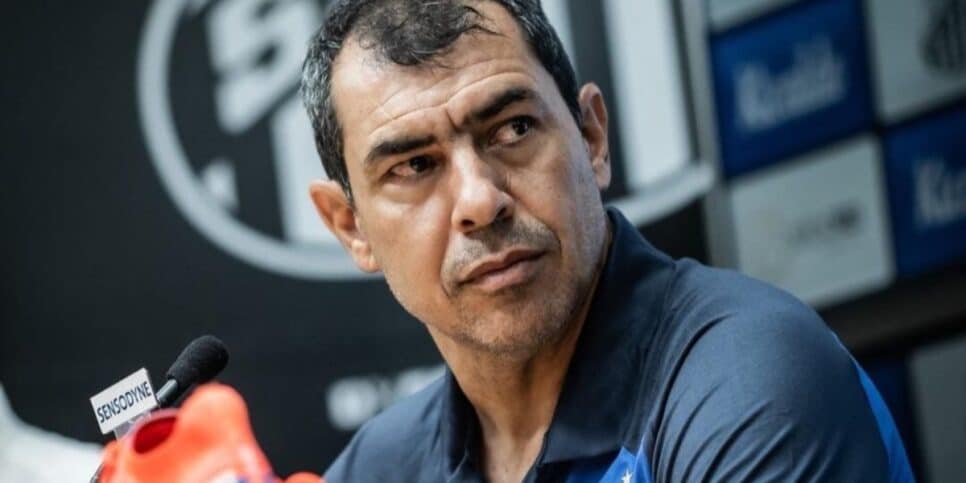 Carille, técnico do Santos (Foto Reprodução Lance!)