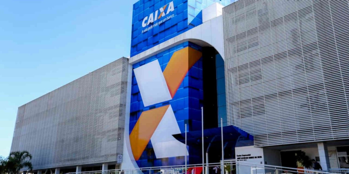 Caixa Econômica vai pagarR$15 mil à grupo de brasileiros (Imagem Reprodução Marcelo Camargo/ Agência Brasil)