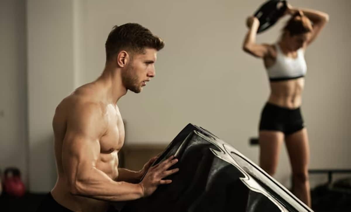 Seja um homem agradável aos parceiros de treino usando um destes perfumes indicados no artigo (Foto: Reprodução/ FreePik)