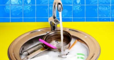 Água numa panela quente após cozinhar (Foto: Reprodução / SPM)