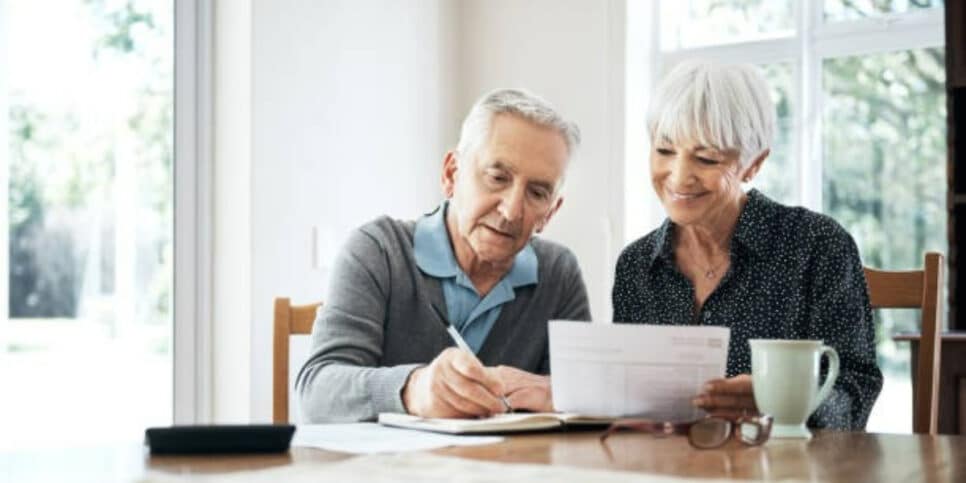 Idosos acima de 65 anos podem receber mais de R$10 MIL