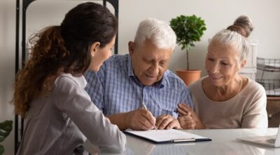 Imagem do post Nova Lei promete PROTEGER os IDOSOS de 60 anos ou + diante de PRÁTICAS ABUSIVAS de 1 SERVIÇO financeiro