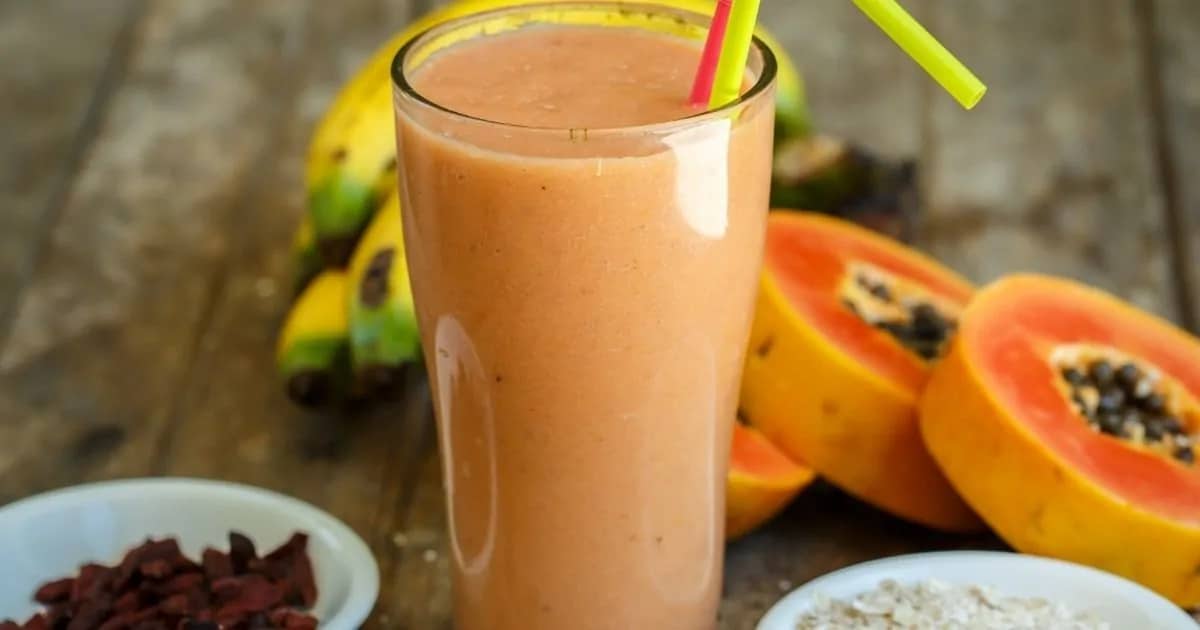 Suco de Detox de mamão com aveia; veja receita e modo de preparo (Foto: Reprodução/ FreePik)