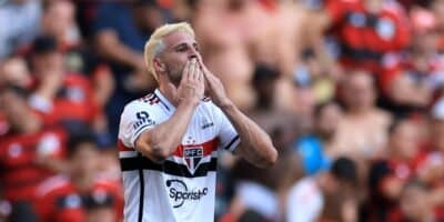 Calleri fala sobre primeira impressão de Zubeldía no São Paulo (Imagem Reprodução Getty Images)