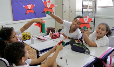 Alunos da rede pública de São Paulo (Foto: Reprodução / Prefeitura SP)