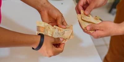 Possuidores de CPFs no CadÚnico agora têm uma oportunidade de ouro para limpar o nome (Foto: Reprodução/Internet)
