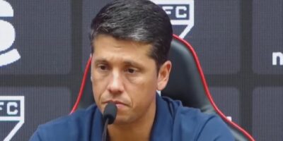 Imagem do post Jornalista revela situação de Thiago Carpini no São Paulo e crava: “Isolado e desrespeitado”