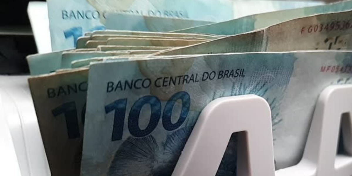 Caixa Econômica permite antecipação de 13º salário (Foto: iStock)