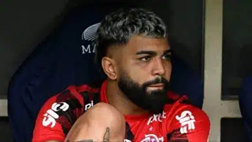 Gabigol é liberado de suspensão e seu futuro é incerto no futebol (Foto: Reprodução/ Marcelo Cortes/ CRF)