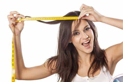 Saiba quais vitaminas colocar no shampoo para o cabelo crescer