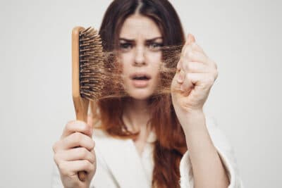 Saiba 11 remédios caseiros para acabar com a queda de cabelo Foto: Reprodução