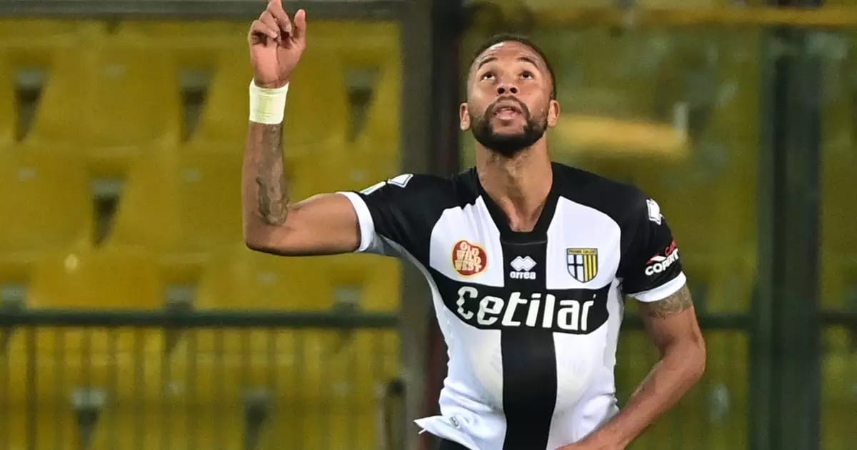 Hernani, do Parma, vem sendo observado pelo Corinthians (Foto: Reprodução/ Getty Images)