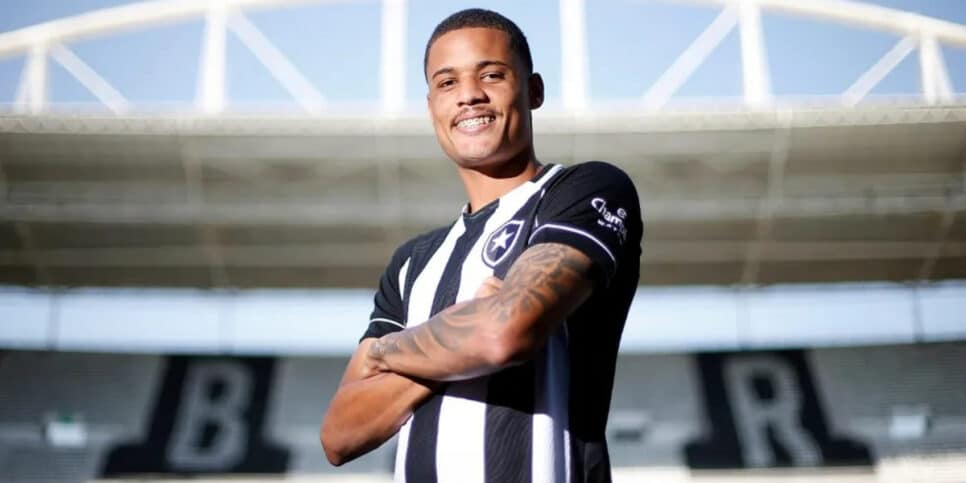 Botafogo toma decisão e encaminha Janderson para o Vitória (Foto: Vitor Silva/Botafogo)