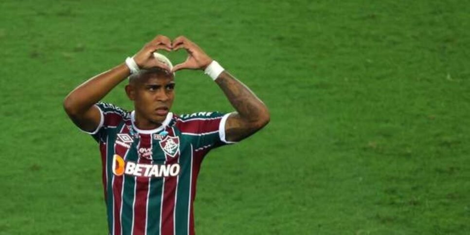 O jogador John Kennedy (Foto: Getty Images)