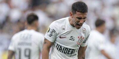 Matías Rojas tem situação exposta (Foto: Rodrigo Coca/Agência Corinthians)