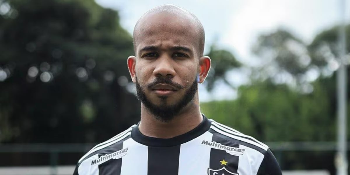 Patrick agora faz parte do Santos (Foto: Pedro Souza/Atlético)