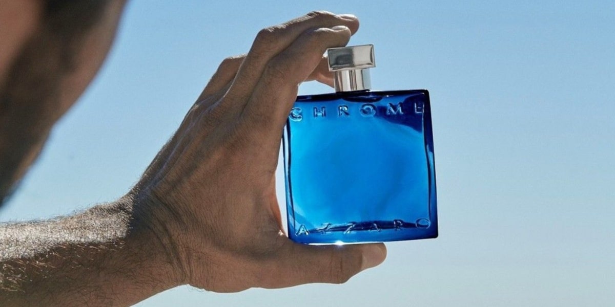 Azzaro Chrome Parfum, fragrância voltada ao público masculino (Imagem Reprodução Pinterest)