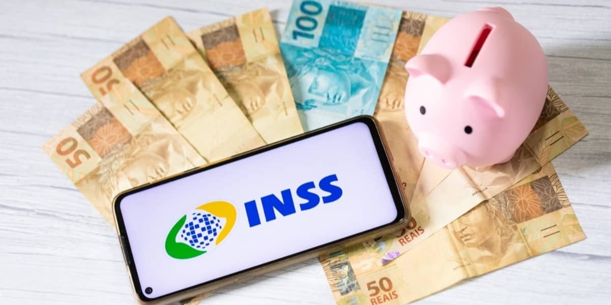 Aposentados do INSS se deparam com surpresa no pagamento de maio (Imagem Reprodução Shutterstock)