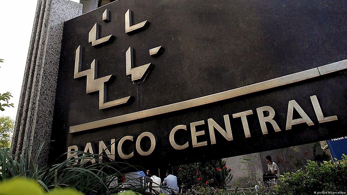 Banco Central decreta e juros de consignado caem a aposentados do INSS (Foto: Reprodução/Internet)