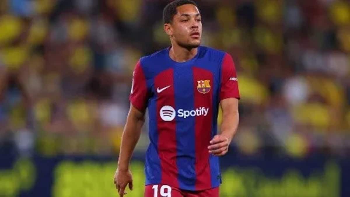 Atacante de 19 anos deve ser vendido a rivas do Barcelona, na Europa, e por cifra absurda (Foto: Reprodução/ Getty Images)