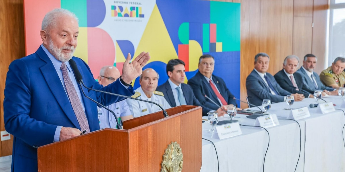 Novo Bolsa Família: brasileiros receberão + benefícios em junho (Foto: Ricardo Stuckert / PR)