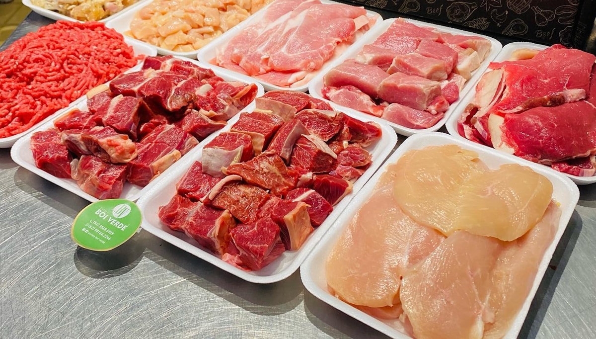 Dicas importantes na hora de escolher a bandeja de carne certa no mercado (Foto: Reprodução/ Internet)