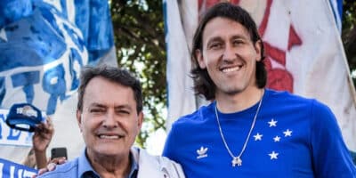 Imagem do post É oficial! Cruzeiro anuncia a contratação de Cássio