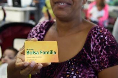 Bolsa Família liberará benefício para mães solo; saiba quando! Foto: Reprodução