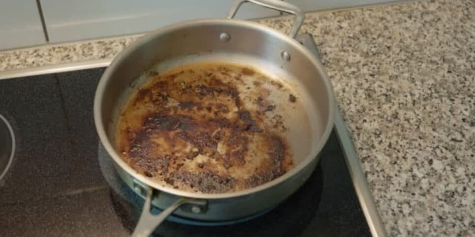 Recupere suas panelas queimadas usando apenas 4 ingredientes (Foto: iStock)