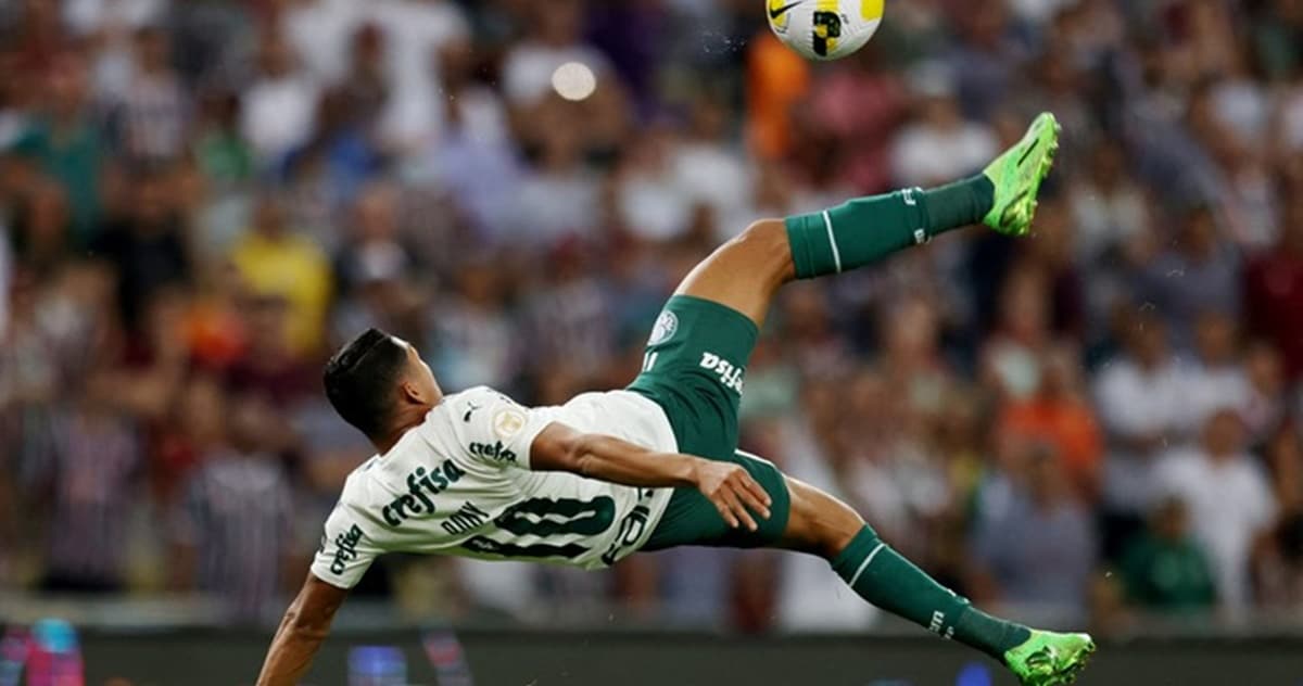 O Camisa 1o do Palmeiras, Rony, tem clubes interessados em sua contratação (Foto: Reprodução/ Cesar Greco/ SEP)