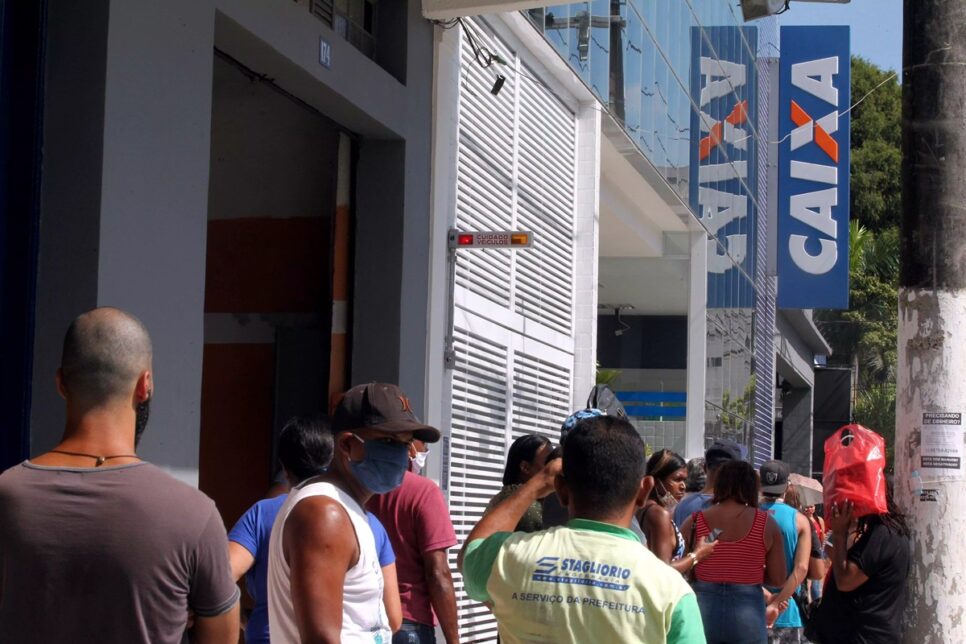 Trabalhista fundos FGTS Saque Caixa Econômica (Foto: Reprodução/ Alexsander Ferraz/ A Tribuna)