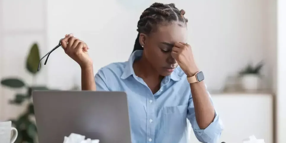 Mulher estressada (Imagem: Reprodução)
