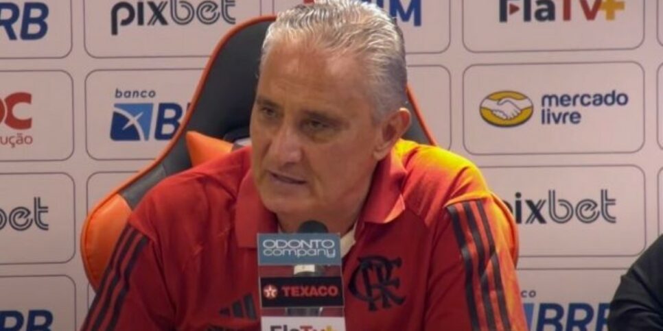 Tite em coletiva do Flamengo (Foto: Reprodução/YouTube)