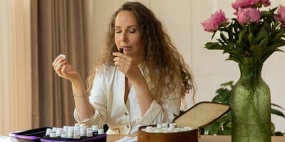 Atraia abundância com a aromaterapia (Foto: Petrovicheva Mariia/ Shutterstock)