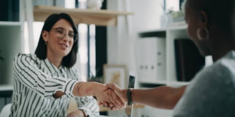 Guia infalível com +5 dicas para conseguir o emprego dos sonhos (Foto: iStock)