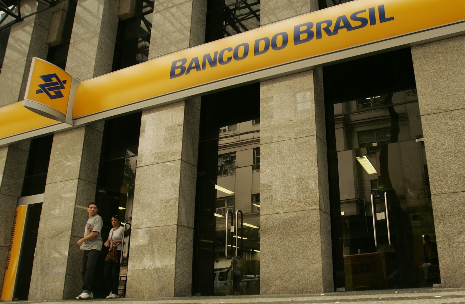 STF bate martelo sobre poupança e atinge Banco do Brasil!